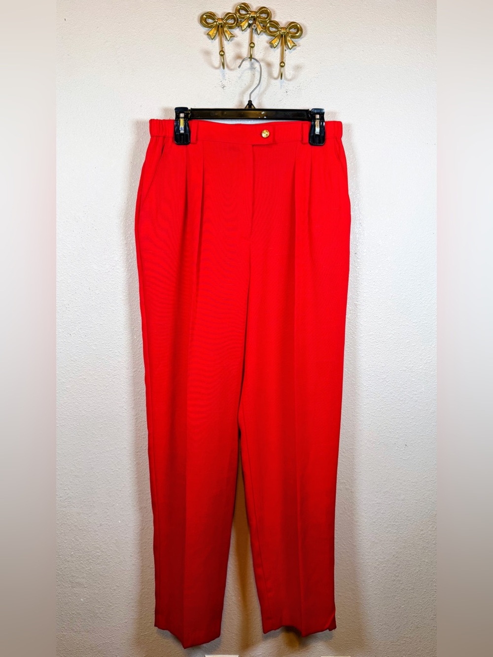 Fashion Attitudes Vintage Red Classic Pleated Dress Pants. Size 14